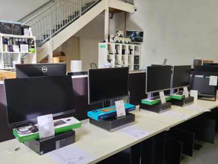 rent with alpha rentals